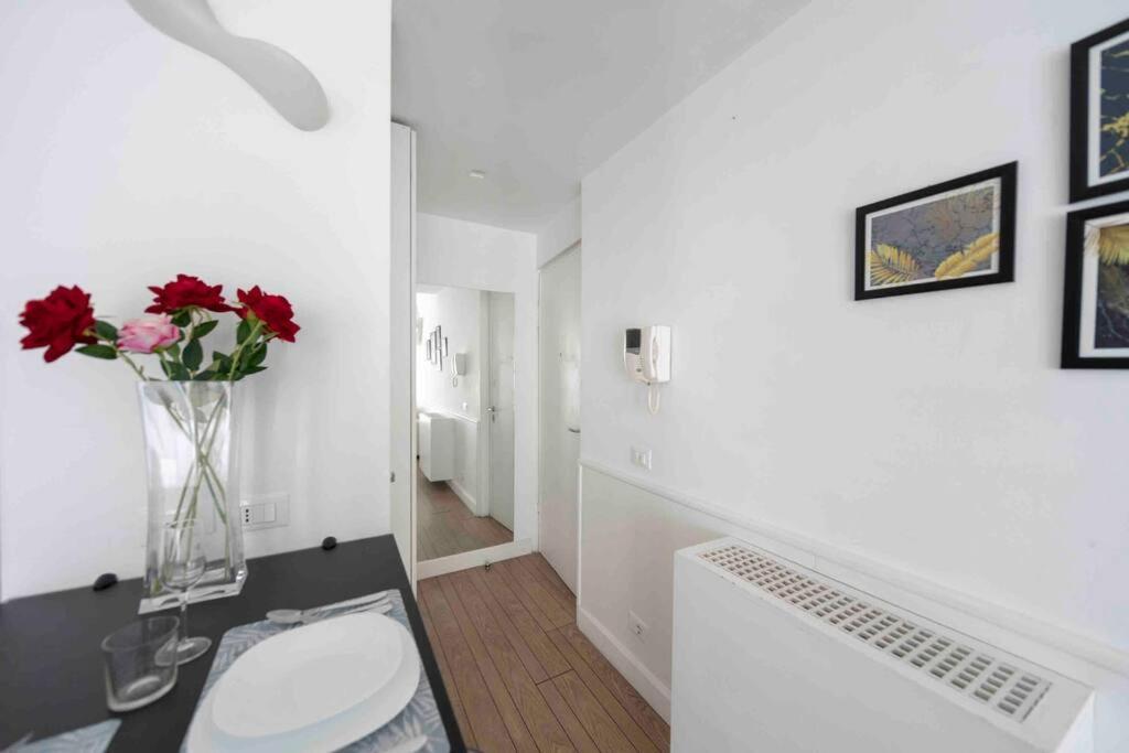 Piazza Di Spagna - Suite Frezza Rome Exterior photo
