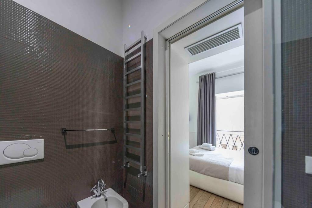 Piazza Di Spagna - Suite Frezza Rome Exterior photo